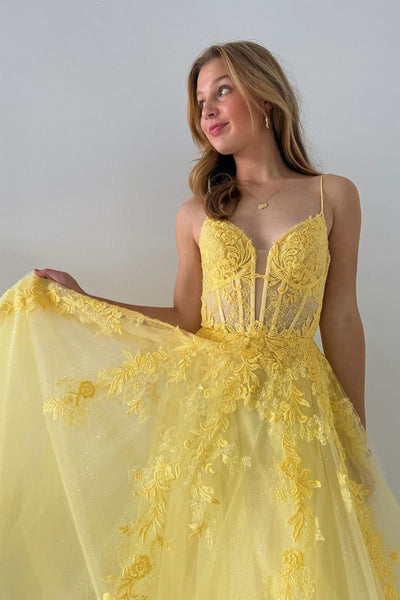 Yellow Spaghetti Straps Tulle Long Prom Dresses with Appliques MD4011601