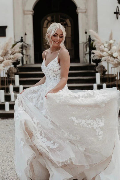 Stunning A-Line V Neck Spaghetti Straps Tulle Wedding Dresses with Lace Appliques LD210404