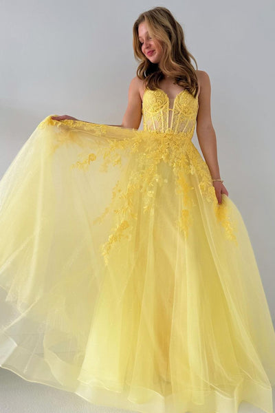 Yellow Spaghetti Straps Tulle Long Prom Dresses with Appliques MD4011601