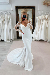 Attractive Mermaid  V Neck Long Sleeves Lace Wedding Dresses with Appliques DM4070405