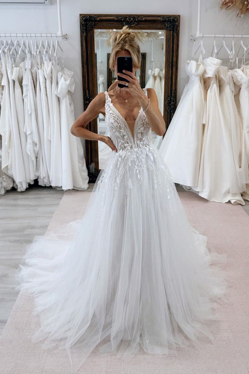 Gorgeous V Neck White Tulle Wedding Dresses with Appliques MD4062501