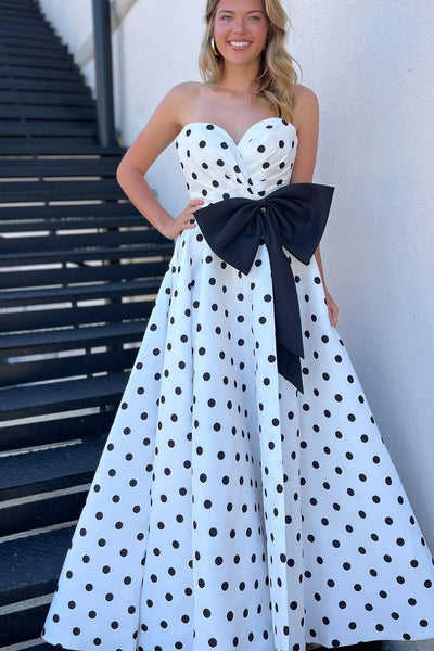 A Line Sweetheart Floral Black Dot White Prom Dress with Bow DM52101503