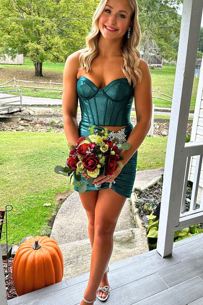 Cute Sweetheart Dark Green Satin Short Homecoming Dresses with Beading MD100303