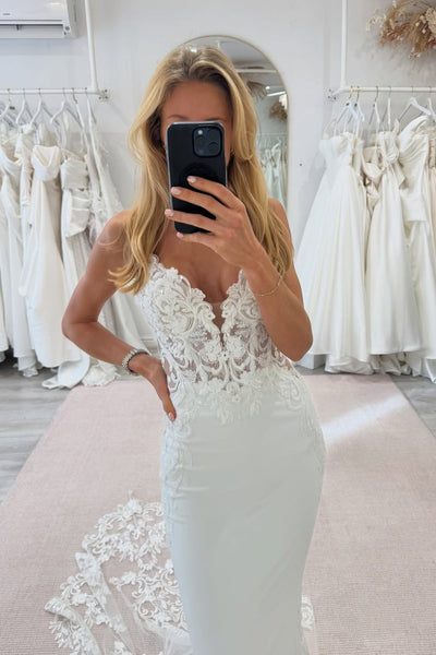 Elegant Boho Mermaid V Neck Wedding Dress with Appliques DM52120106