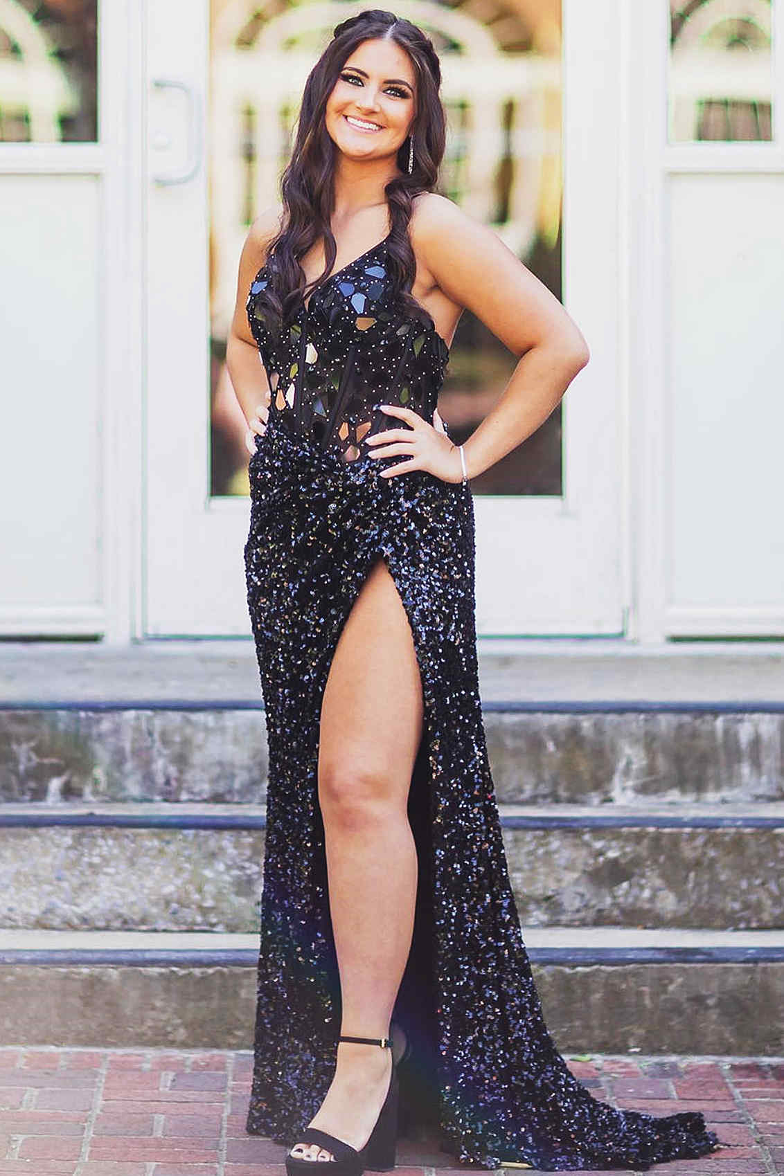 Straps Black V-Neck Mirror Sequin Long Prom Dress MD121805