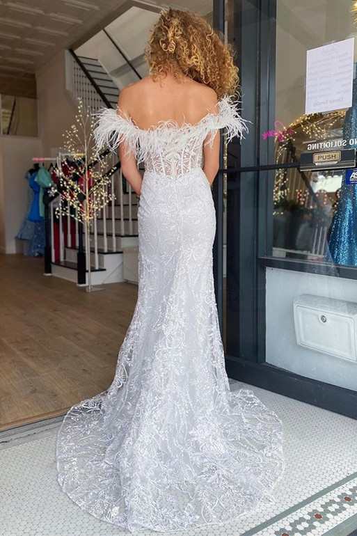White Lace Feather Off-the-Shoulder Mermaid Long Prom Dress MD092608 Dressmeet White Lace Feather Off-the-Shoulder Mermaid Long Prom Dress MD092608 Dressmeet