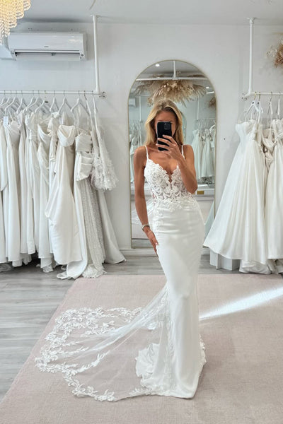 Elegant Boho Mermaid V Neck Wedding Dress with Appliques DM52120106