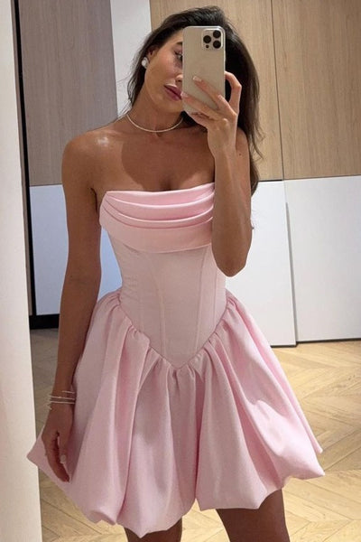 A-Line Strapless Scoop Neck Satin Homecoming Dress DM161713