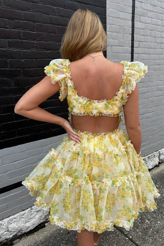 A-Line Square Neck Yellow Floral Print Tulle Short Homecoming Dresses DM24081504 Dressmeet A-Line Square Neck Yellow Floral Print Tulle Short Homecoming Dresses DM24081504 Dressmeet