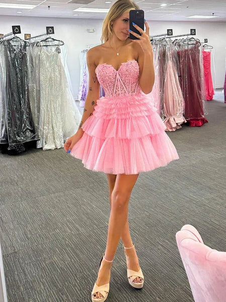 A-Line Strapless Red Tiered Tulle Short Homecoming Dresses with Appliques DM4072510