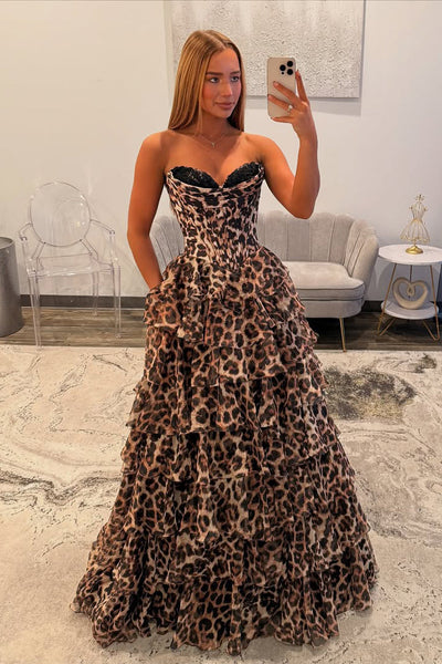 Sweetheart Ball Gown Leopard Print Tiered Prom Dress with Appliques DM52112503