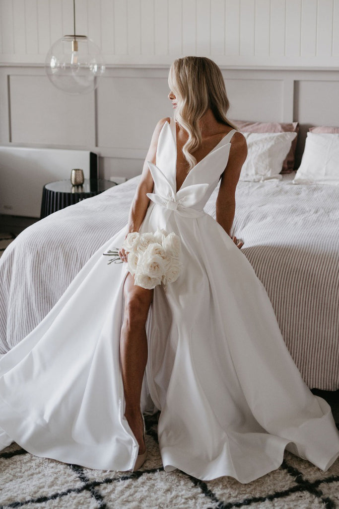 Elegant A-Line V Neck Satin Wedding Dresses with Bow DM4070404 Dressmeet Elegant A-Line V Neck Satin Wedding Dresses with Bow DM4070404 Dressmeet