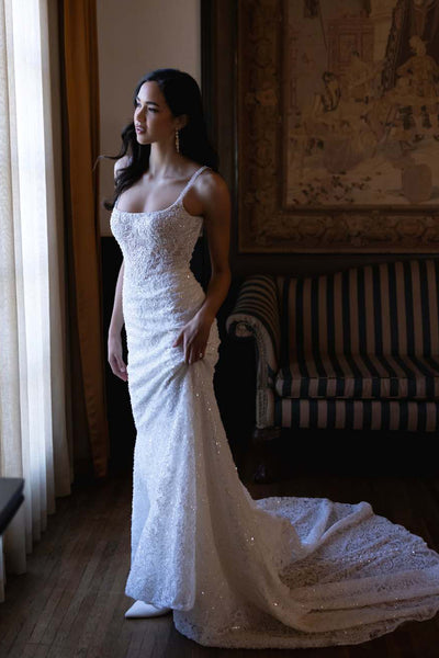 Stunning Mermaid Square Neck White Lace Appliques Wedding Dresses with Beads Sequins DM26103003