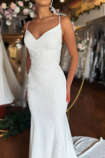 Exquisite Mermaid V Neck Satin Appliques Wedding Dresses MD4062320