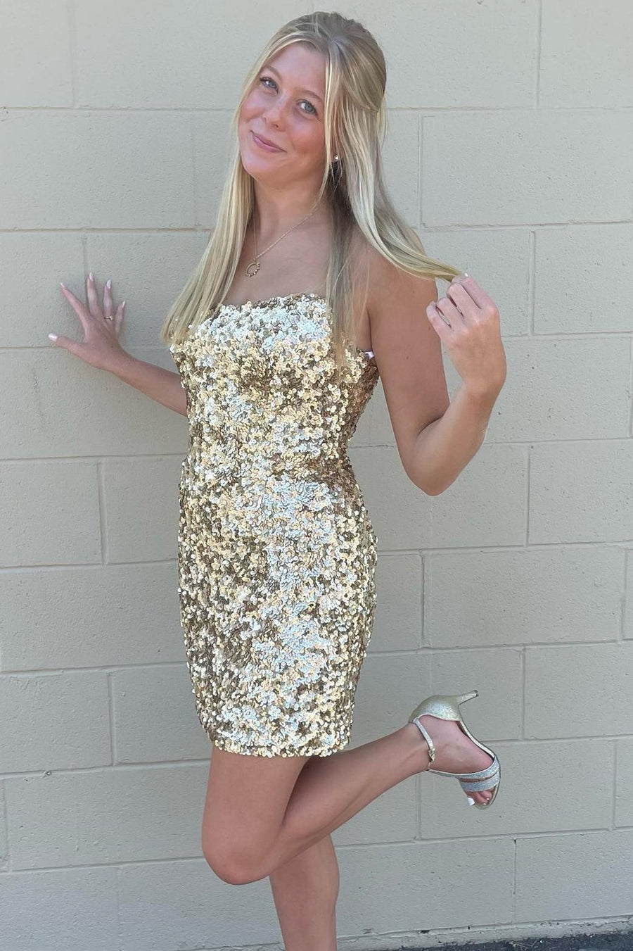 Gold Sequin Strapless Bodycon Short Party Dress MD091009 Dressmeet Gold Sequin Strapless Bodycon Short Party Dress MD091009 Dressmeet