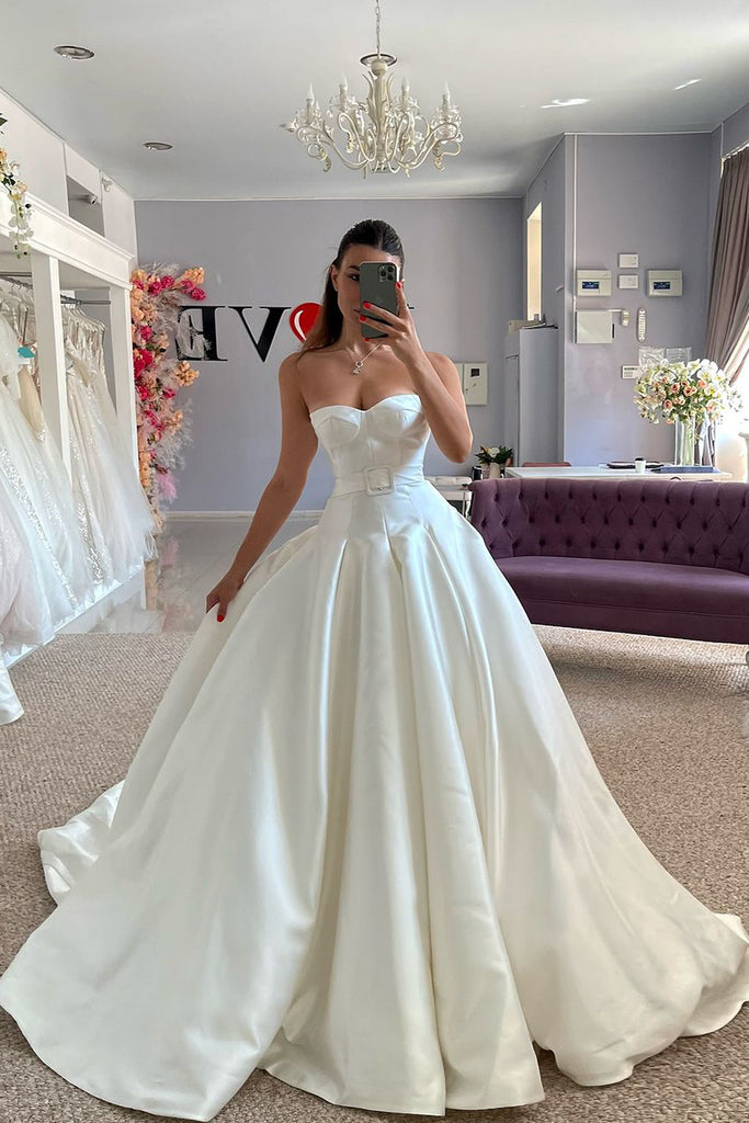 Gorgeous Ball Gown Sweetheart Satin Wedding Dresses DM241204 – Dressmeet